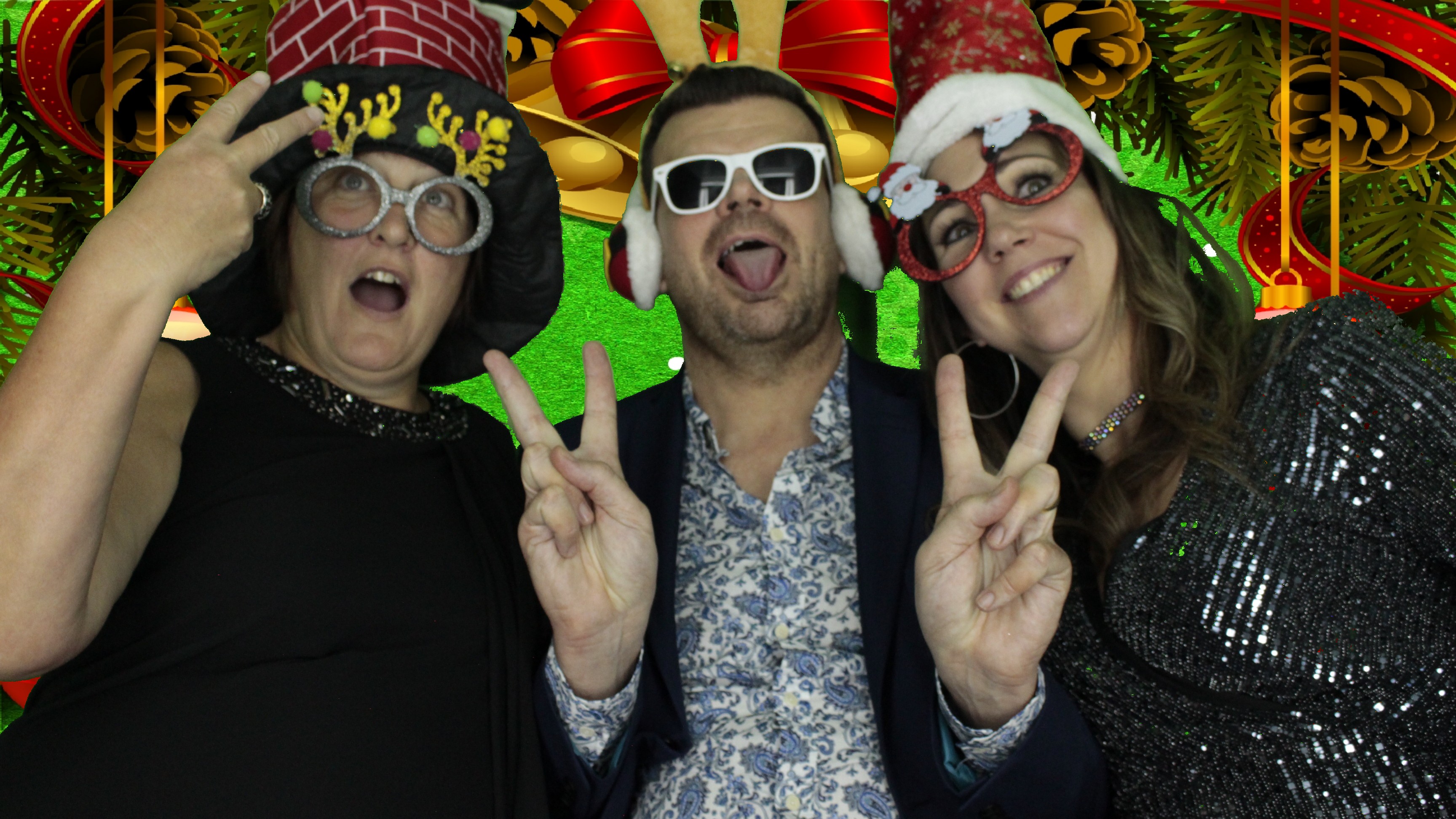 Portsmouth Water Christmas Party | View more photos from the event at gallery.myphotoboothexperience.co.uk/u/MyPhotoBoothExperienceLtd/Portsmouth-Water-Christmas-Party